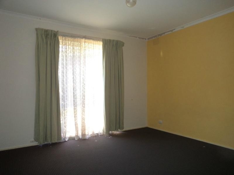 5 Sharpe Street, Cranbourne VIC 3977