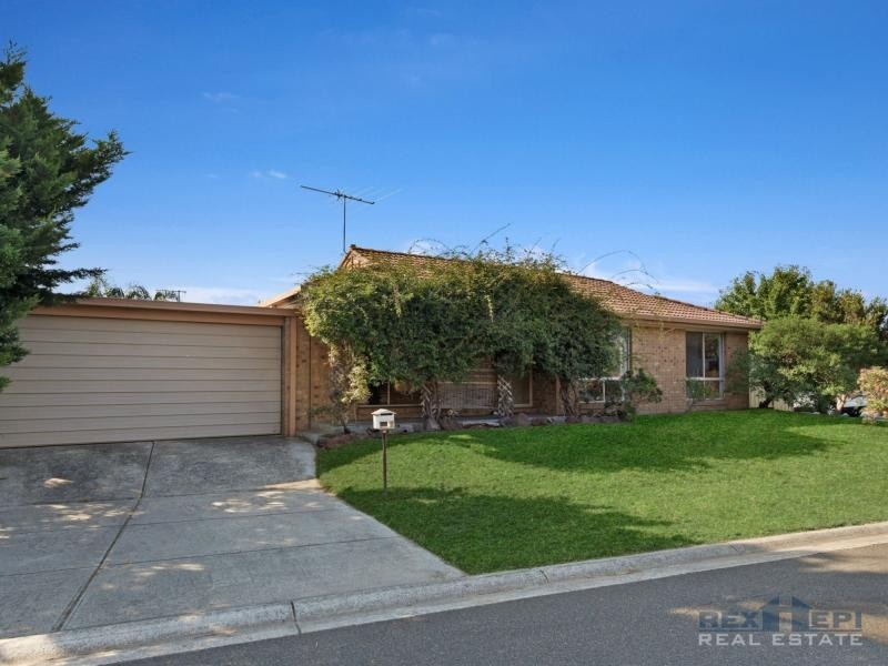 2 Drysdale Court, Hampton Park VIC 3976