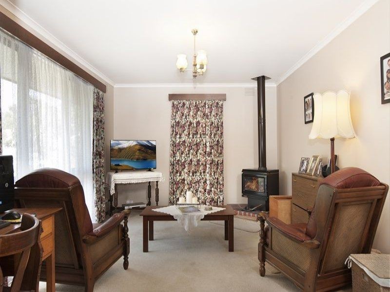 8 Ellery Court, Cranbourne North VIC 3977