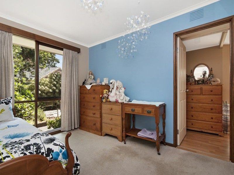 8 Ellery Court, Cranbourne North VIC 3977