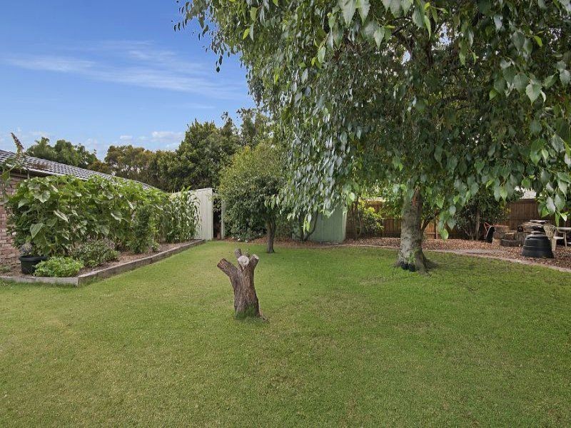 8 Ellery Court, Cranbourne North VIC 3977
