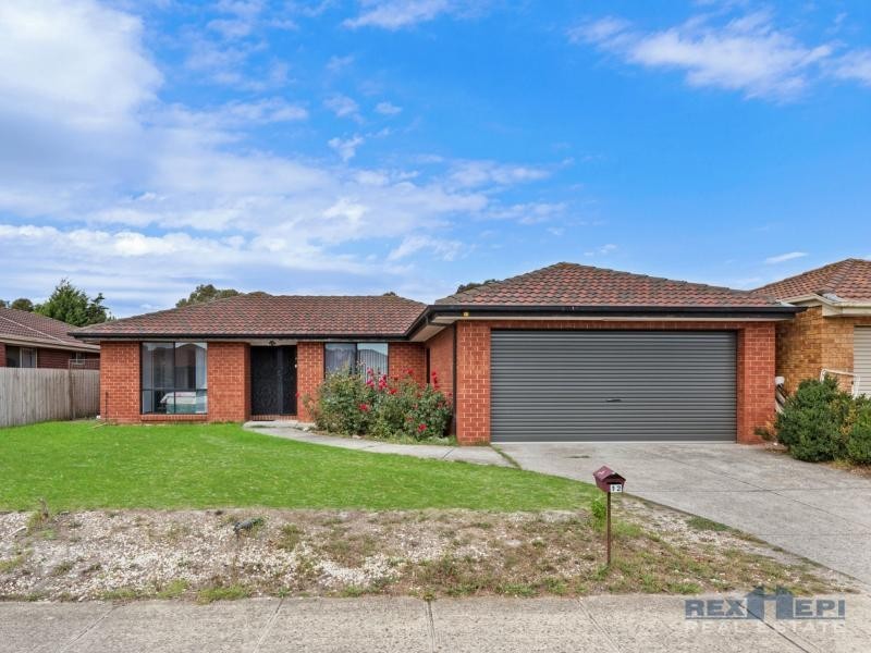 12 Arnica Close, Hampton Park VIC 3976