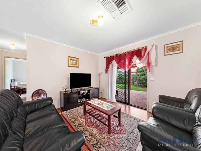 12 Arnica Close, Hampton Park VIC 3976
