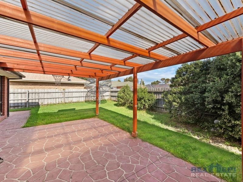 12 Arnica Close, Hampton Park VIC 3976