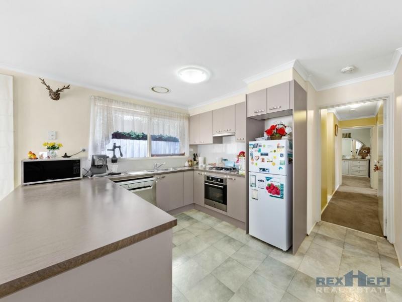 1/65 Guildford Crescent, Narre Warren VIC 3805