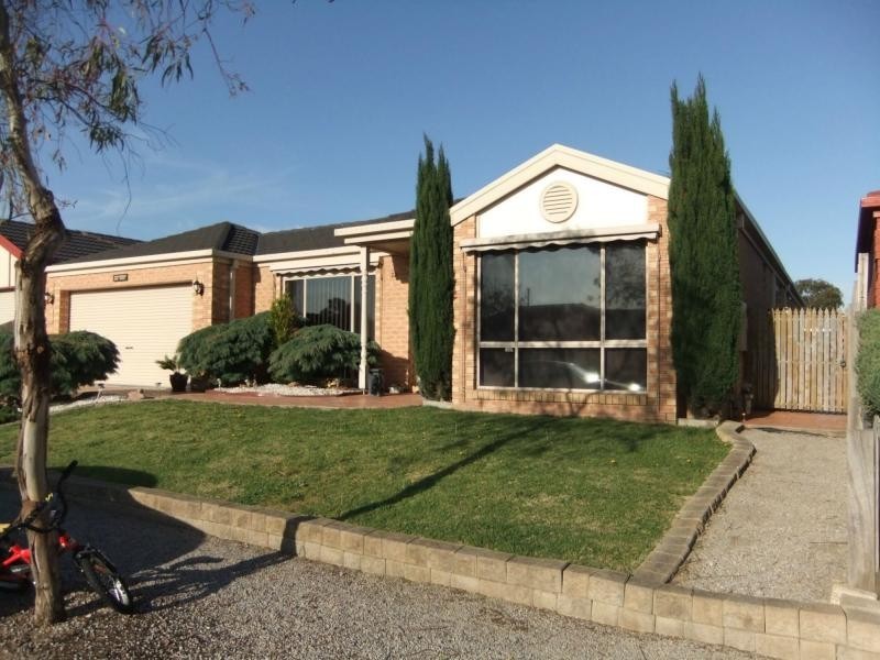 22 Bateman Grove, Hampton Park VIC 3976