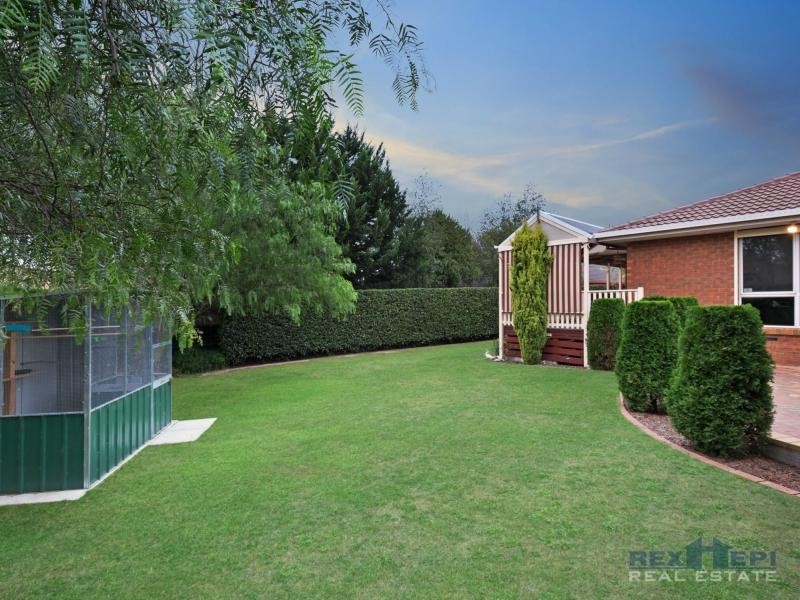 13 Brampton Court, Narre Warren VIC 3805