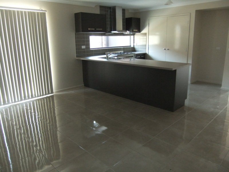 122 Blue Horizons Boulevard, Pakenham VIC 3810