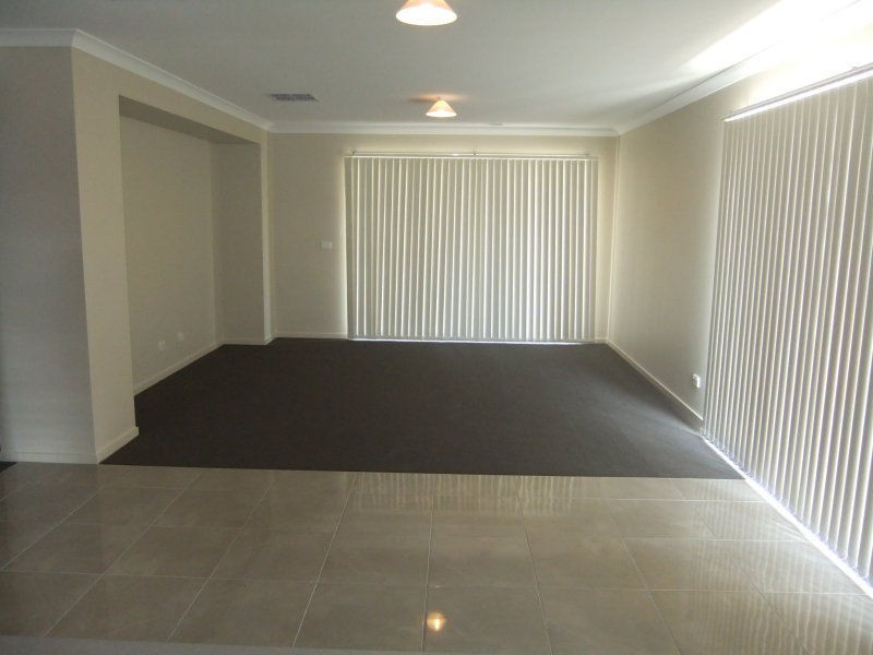 122 Blue Horizons Boulevard, Pakenham VIC 3810