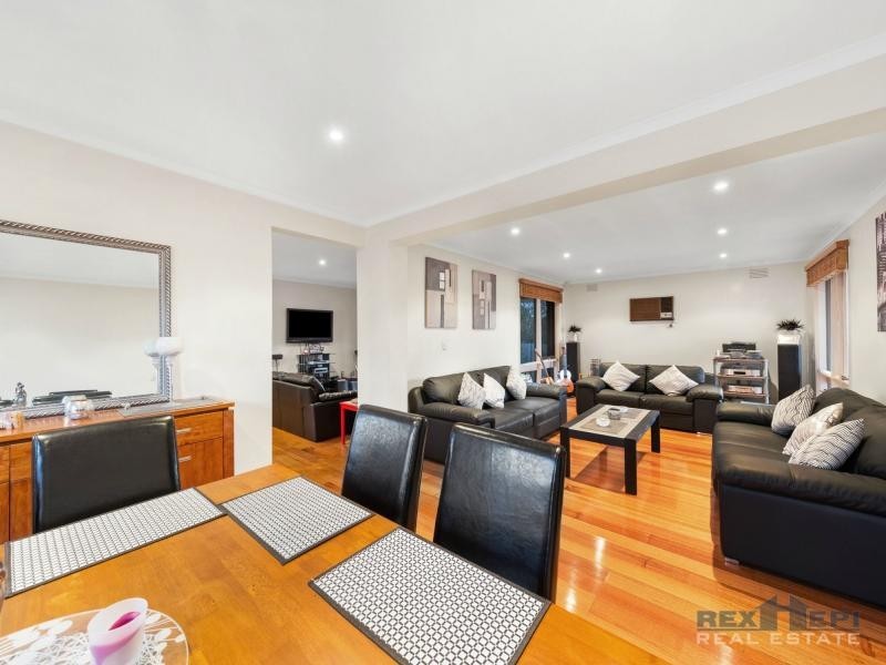 10 Simpson Court, Hallam VIC 3803