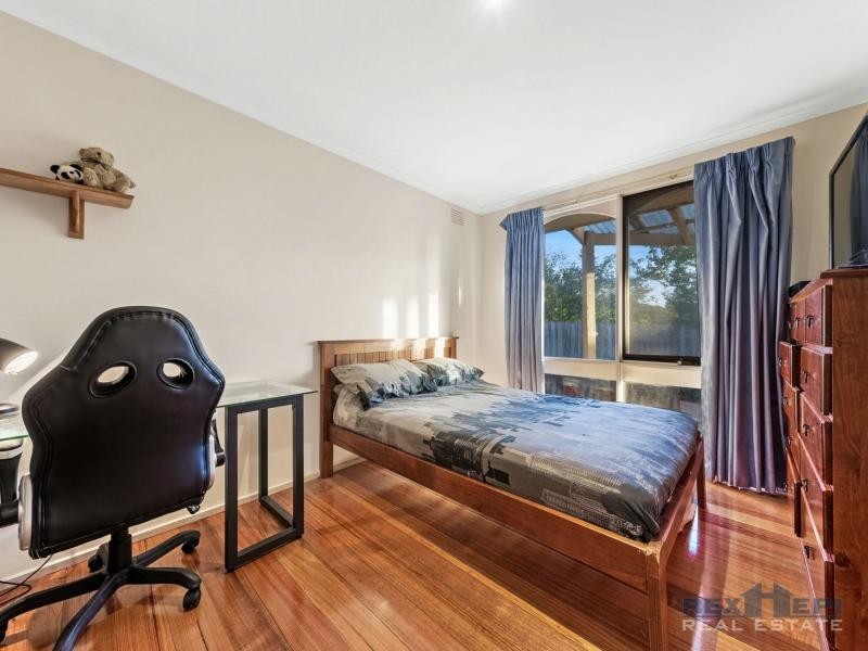 10 Simpson Court, Hallam VIC 3803