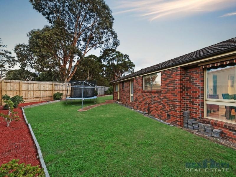 10 Simpson Court, Hallam VIC 3803