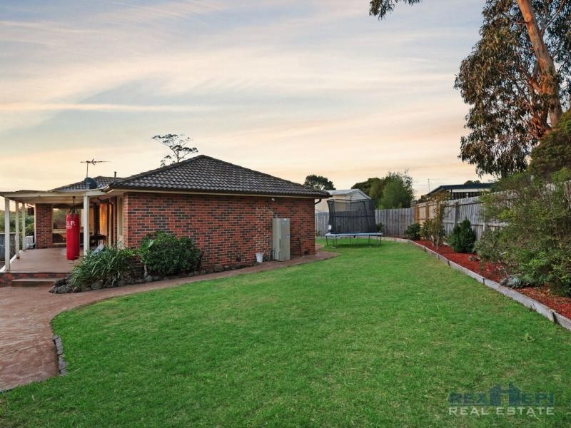 10 Simpson Court, Hallam VIC 3803