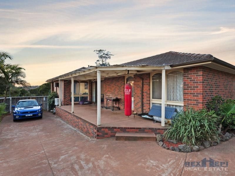10 Simpson Court, Hallam VIC 3803