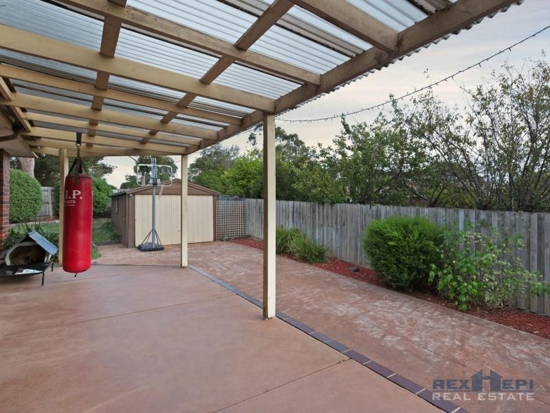10 Simpson Court, Hallam VIC 3803