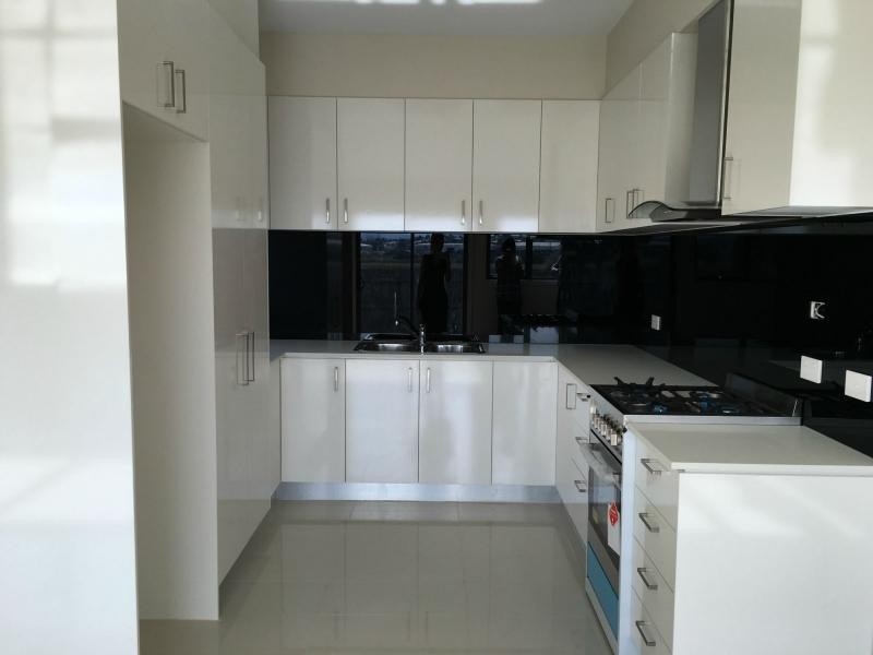 2/23 Blackwood Drive, Hampton Park VIC 3976