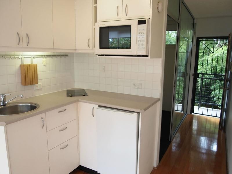 23/80 Elizabeth Bay Road, Elizabeth Bay NSW 2011