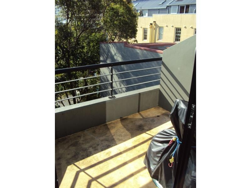 2/187 Bourke Street, Darlinghurst NSW 2010