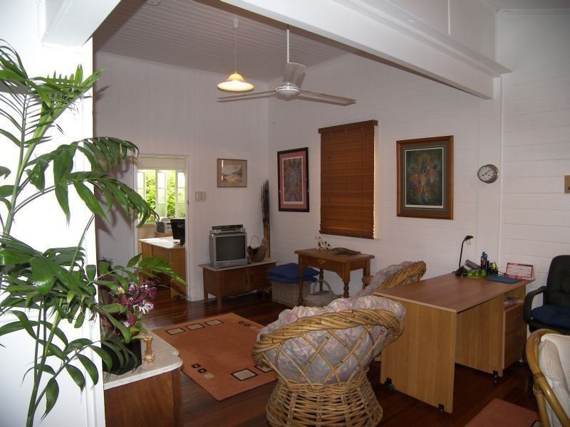 14 Gillies Hwy Street, Yungaburra QLD 4884