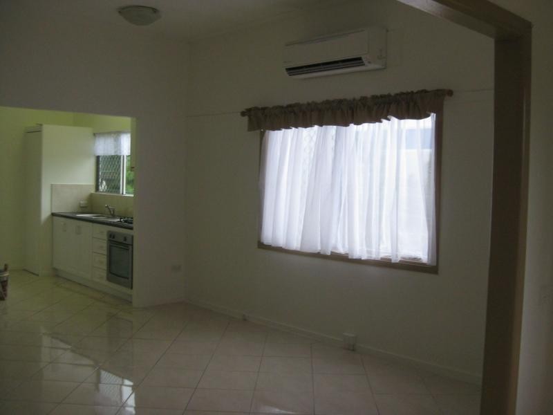 Westcourt QLD 4870
