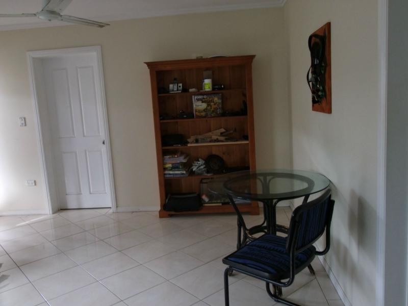 Westcourt QLD 4870