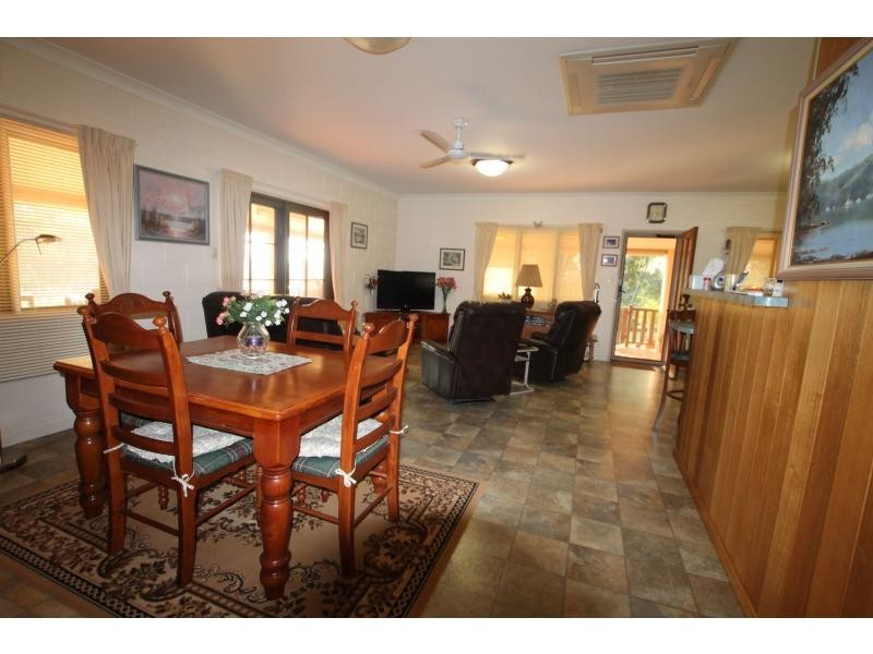 Yungaburra QLD 4884
