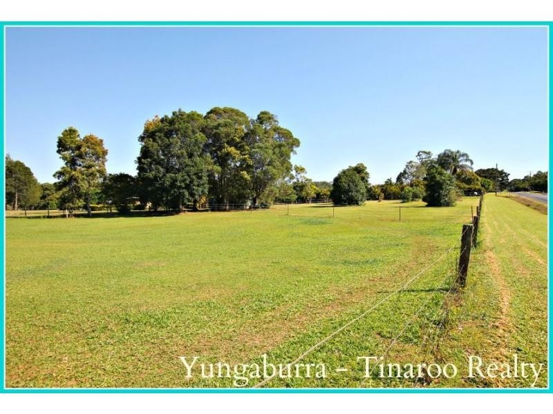 Lake Eacham QLD 4884