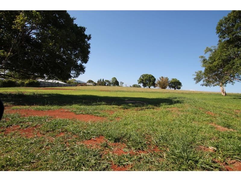 Yungaburra QLD 4884