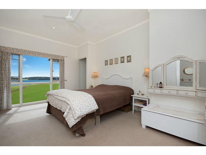 18 Backshall Road, Yungaburra QLD 4884