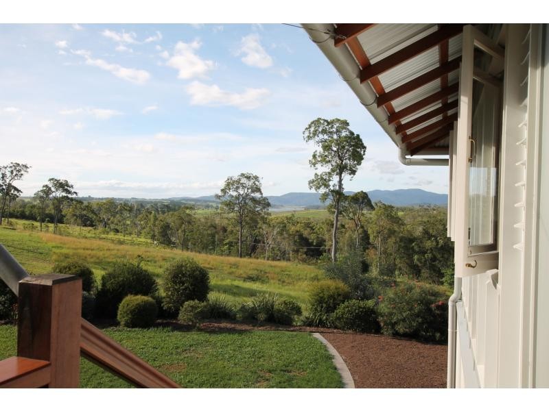 Yungaburra QLD 4884