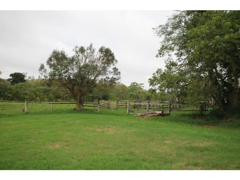 Yungaburra QLD 4884