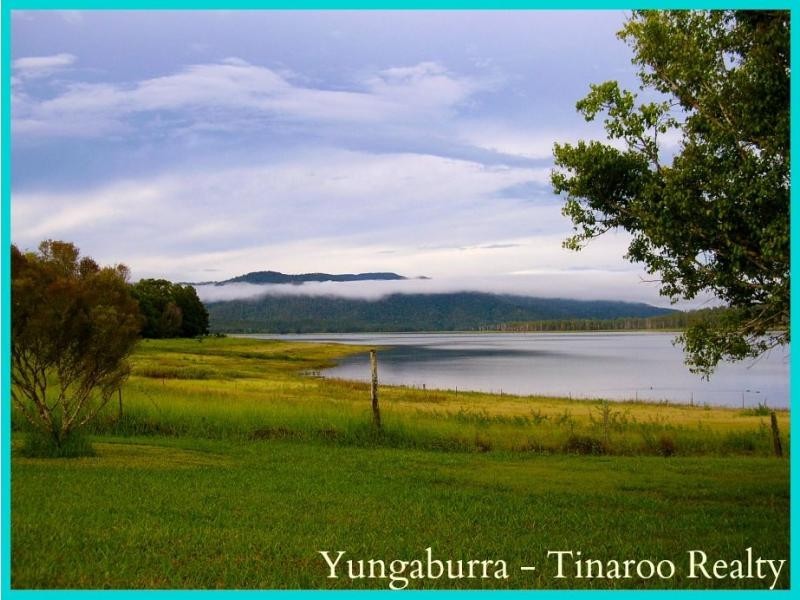 Tinaroo QLD 4872