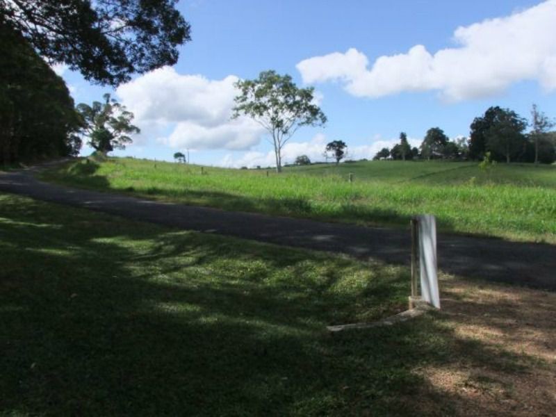 Yungaburra QLD 4884
