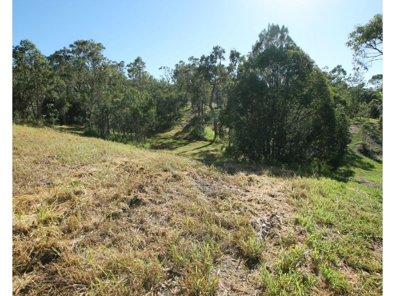 14 Eden Drive, Tinaroo QLD 4872