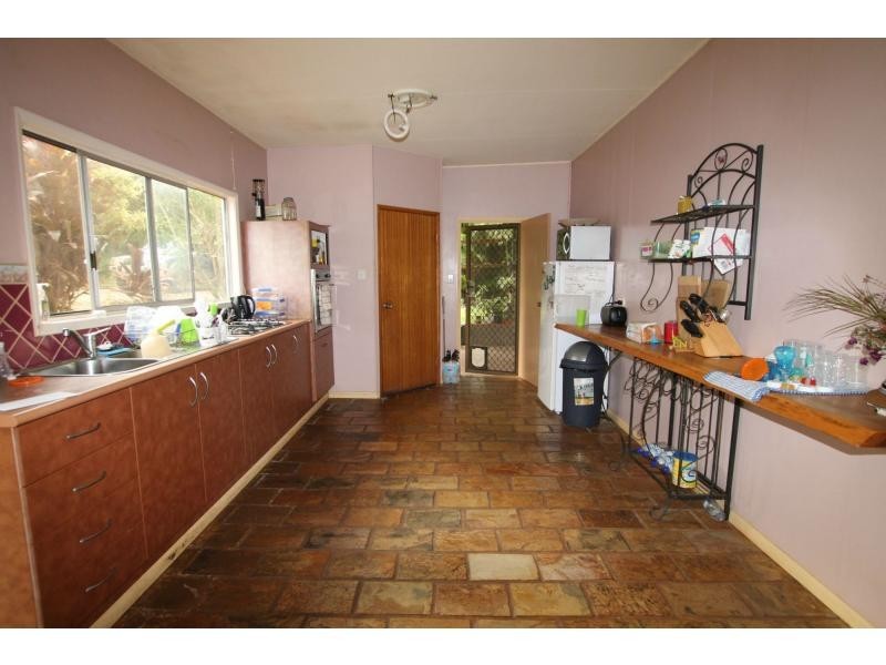 Lake Eacham QLD 4884