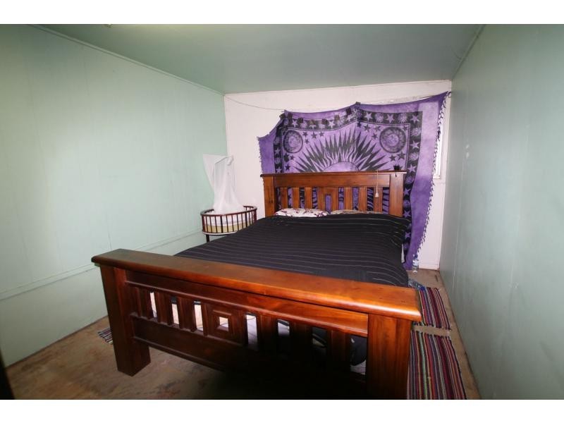 Lake Eacham QLD 4884