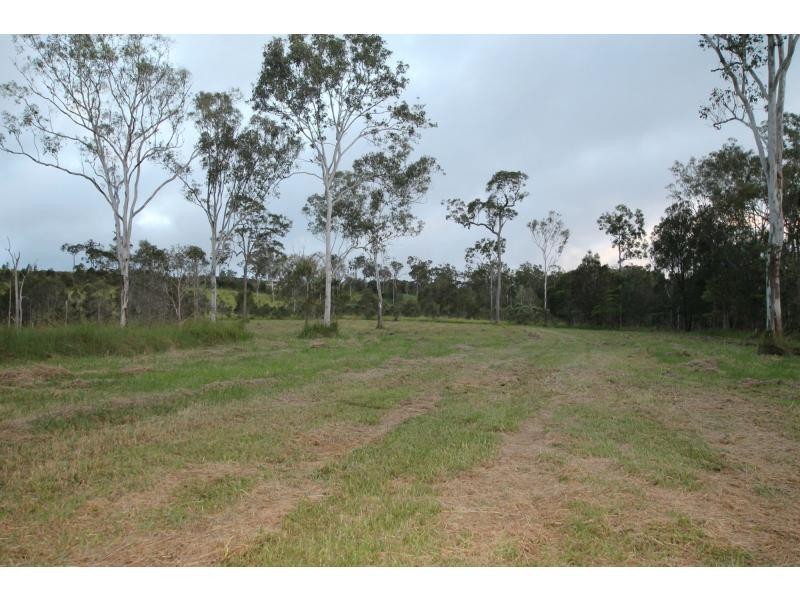 18 Kluck Road, Yungaburra QLD 4884