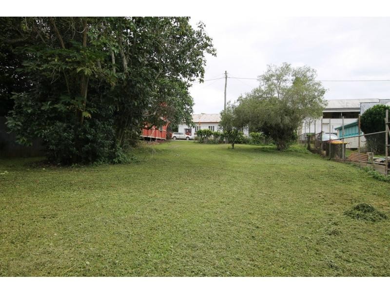 30 Cedar Street, Yungaburra QLD 4884
