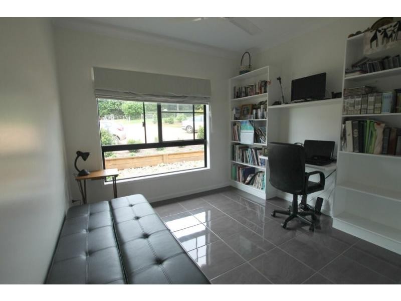 Lake Eacham QLD 4884
