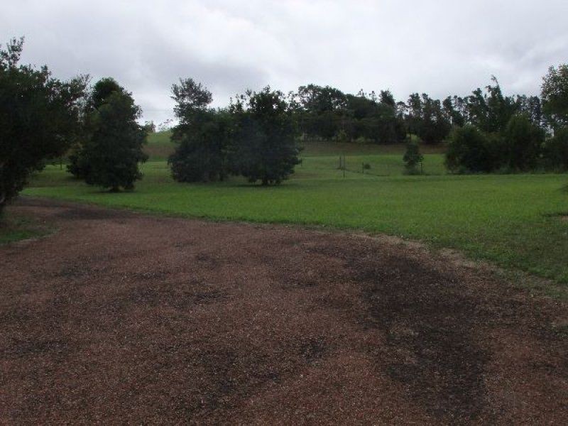 Yungaburra QLD 4884