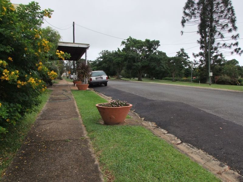 16 Eacham Road, Yungaburra QLD 4884