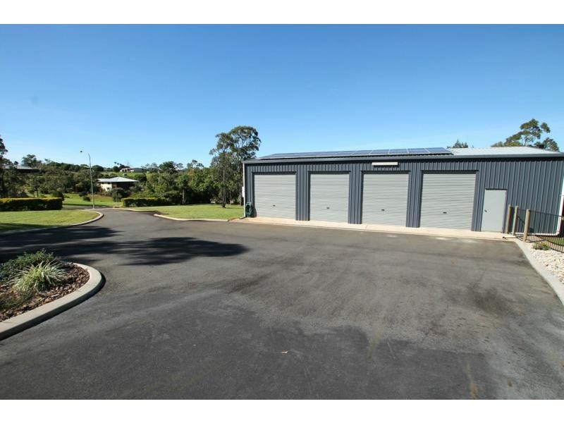 Tinaroo QLD 4872