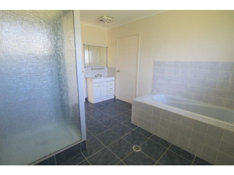 Yungaburra QLD 4884