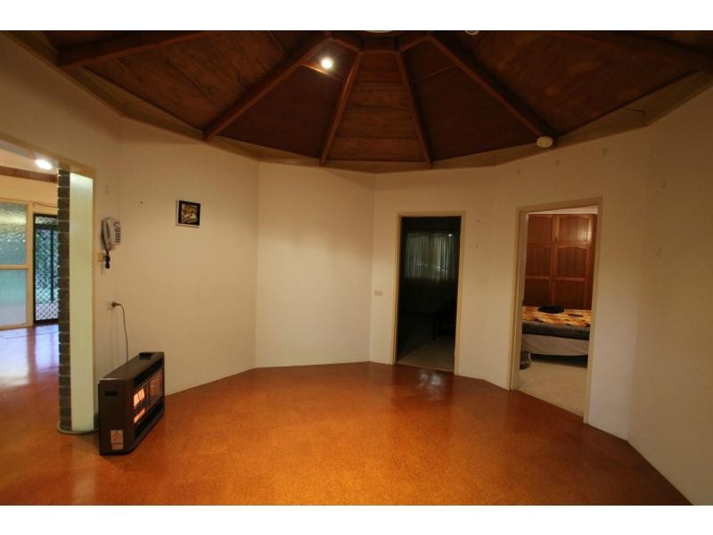 Lake Eacham QLD 4884