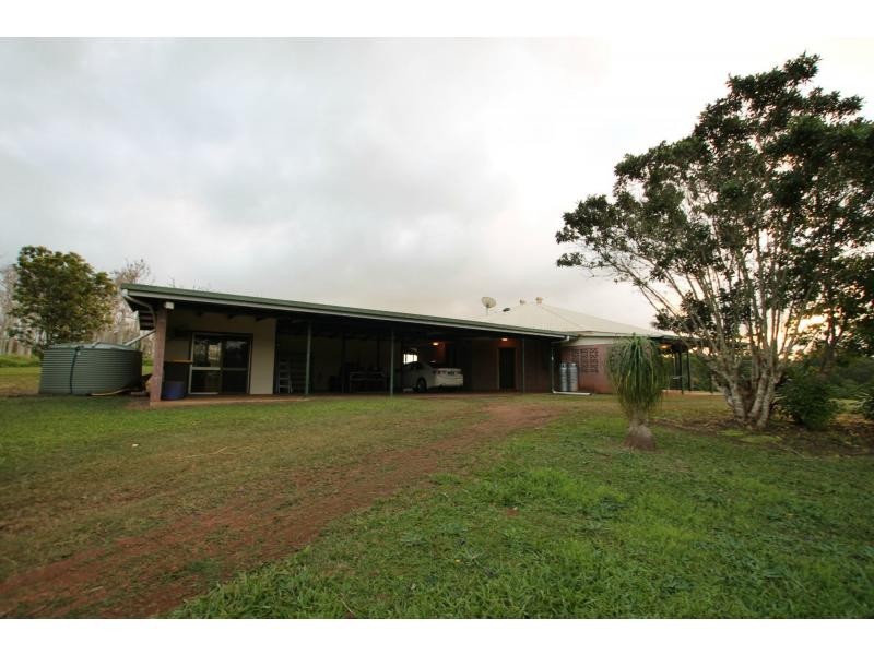 Lake Eacham QLD 4884