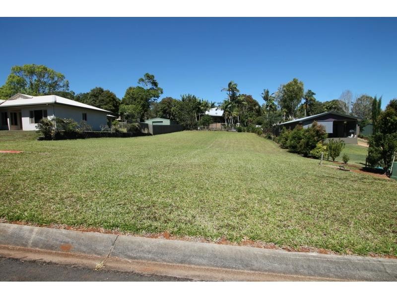 5 Lillypilly Lane, Yungaburra QLD 4884