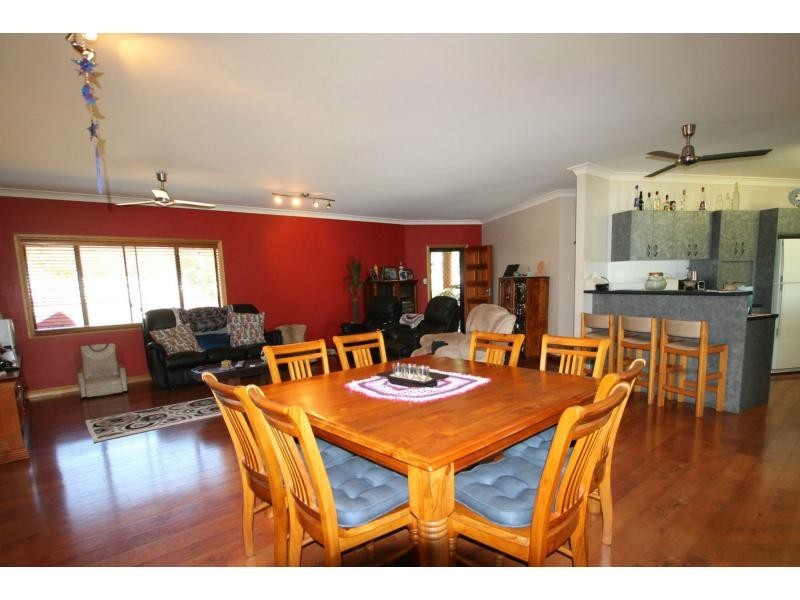 Yungaburra QLD 4884