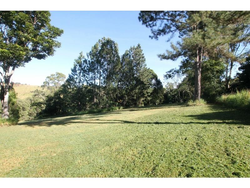 70 Oleander Drive, Yungaburra QLD 4884