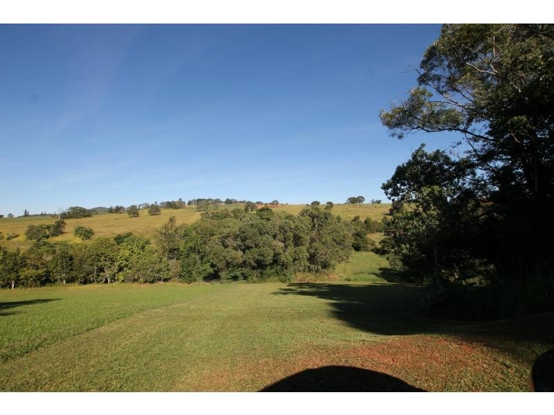 70 Oleander Drive, Yungaburra QLD 4884
