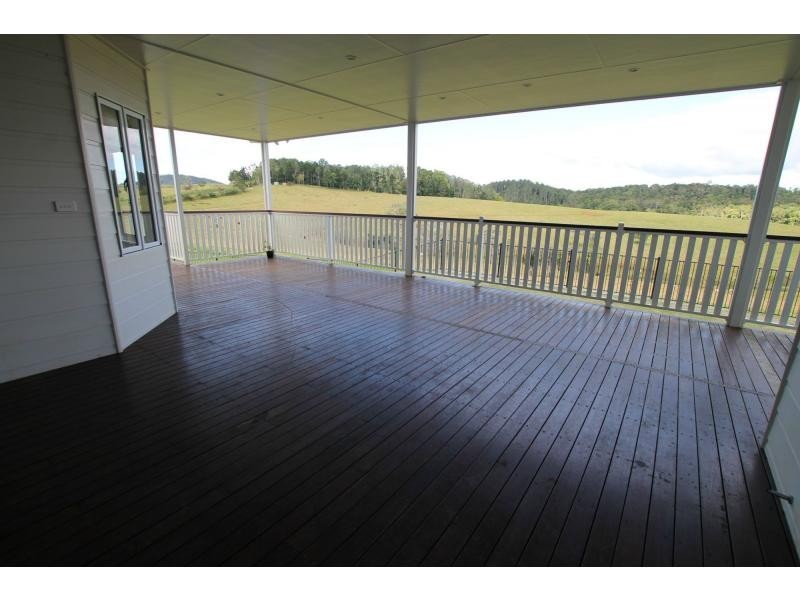 Barrine QLD 4872